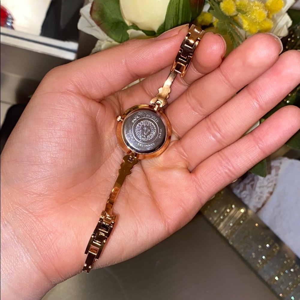 Watch - Picture 3 of 4